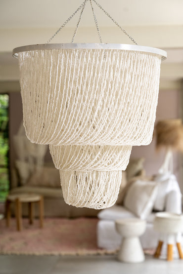 Witte kralen hanglamp